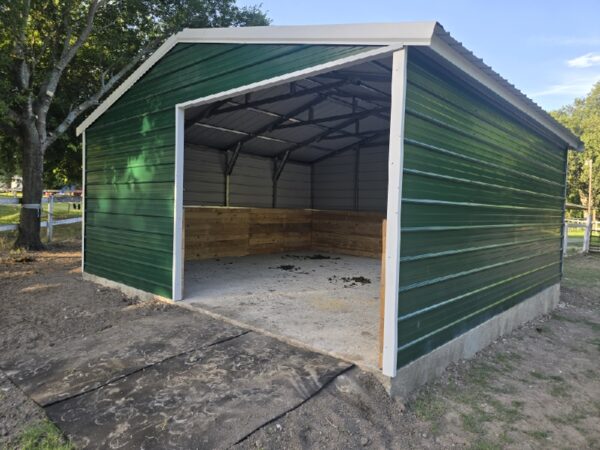20x20x8 Animal Shelter