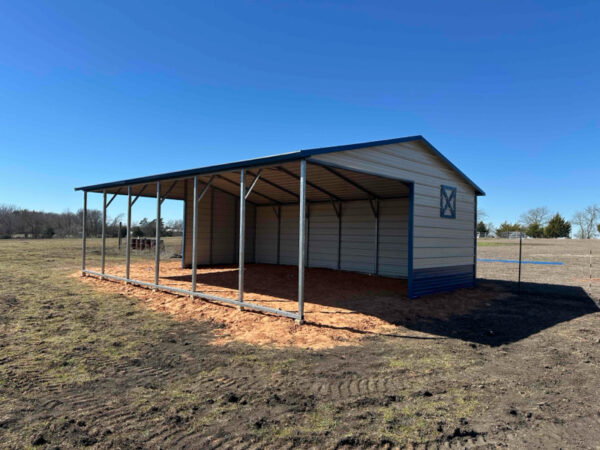 22x30x7 Animal Loafing Shed with Boxed Eave Metal Roof