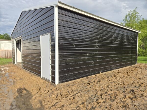 30x30x10 Garage with Metal Roofing & Siding