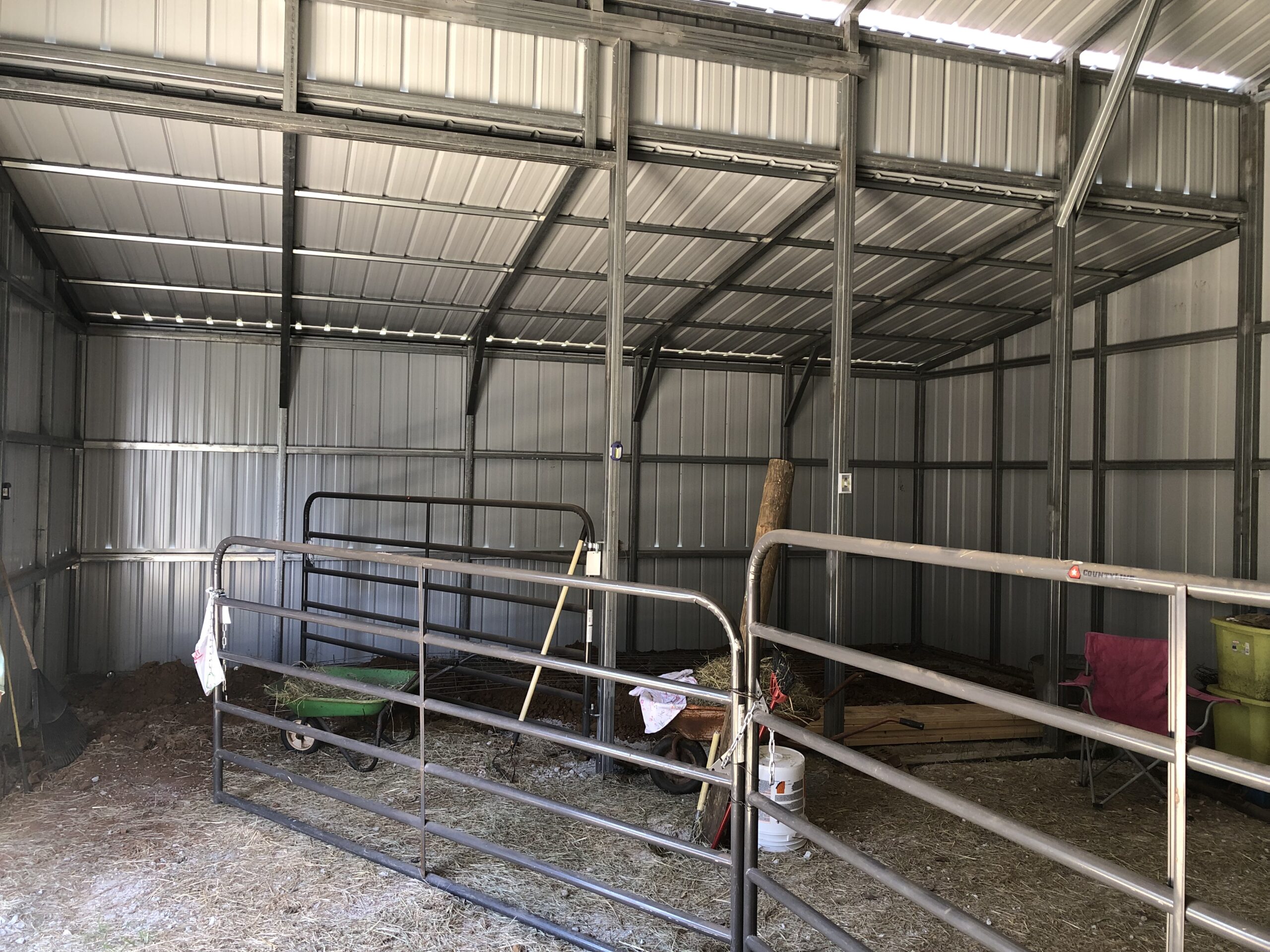 42x25x14/9 Agricultural Barn - Image 10